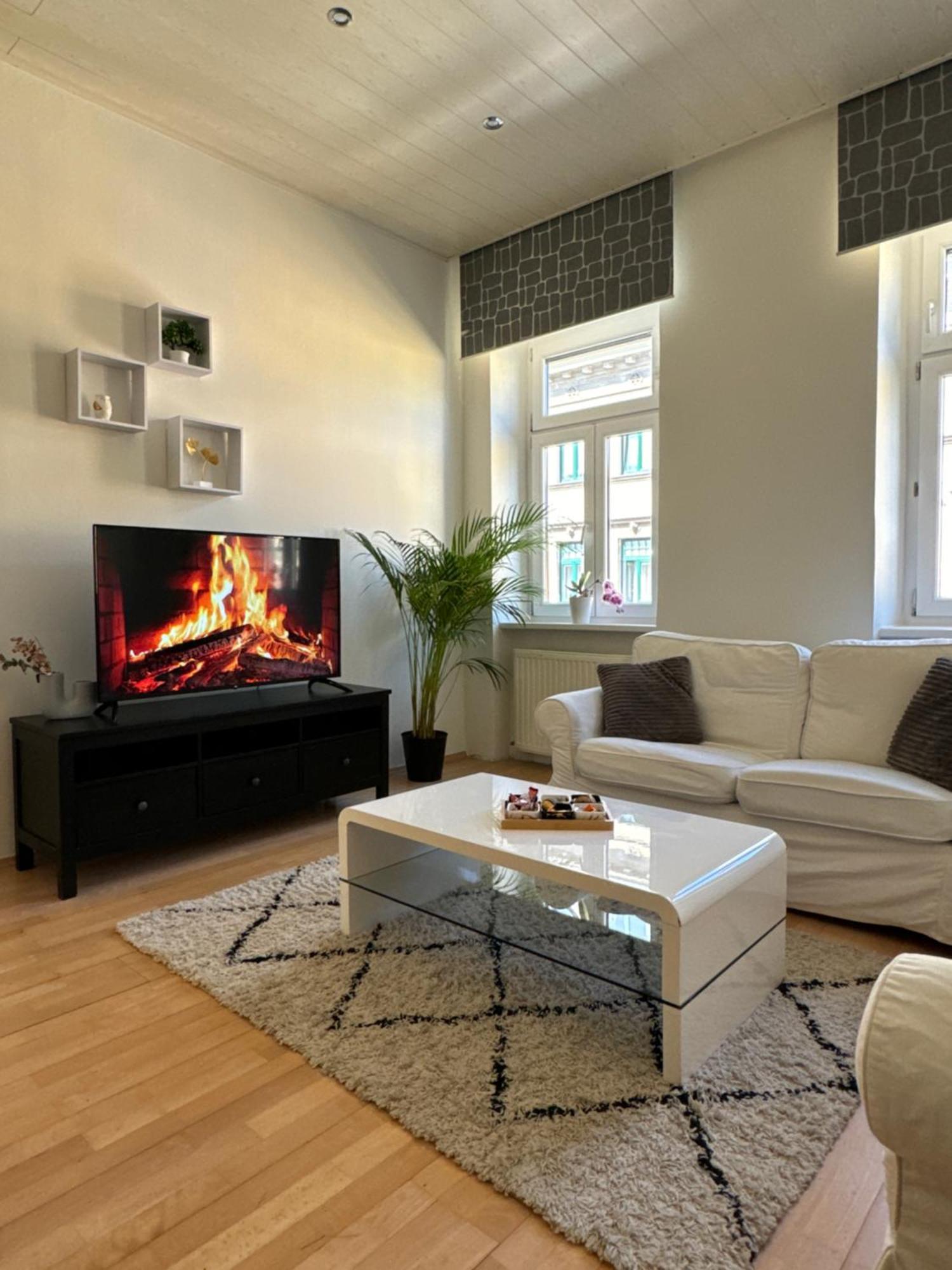 Charmante Zentral Gelegene Wohnung Vienna Exterior photo